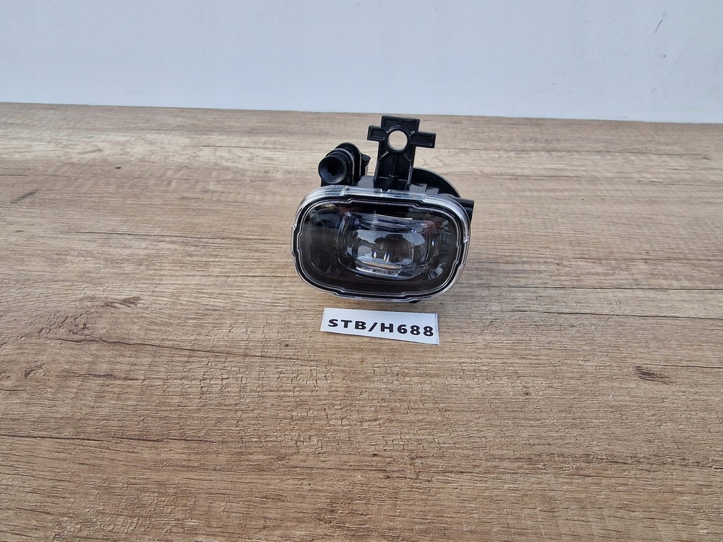 фото №1, Renault clio 5 v левый противотуманная фара led drl hella новый