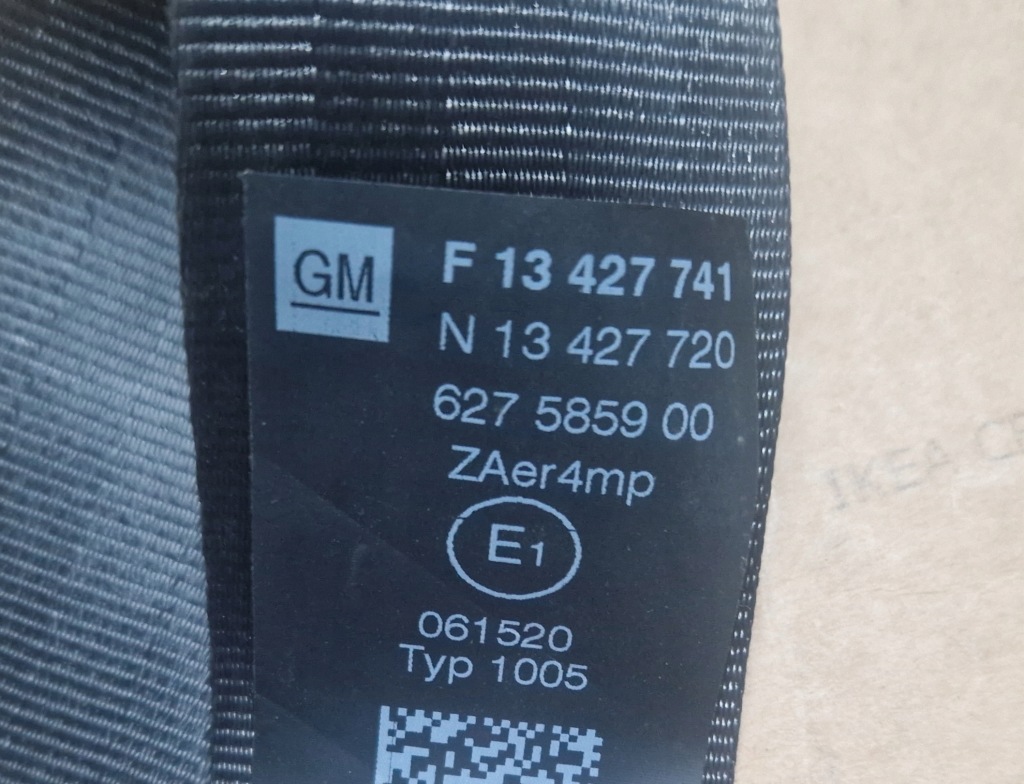 Купить Opel corsa e ремни ремень перед передние левое  правый  13427741 13427740 gm l r