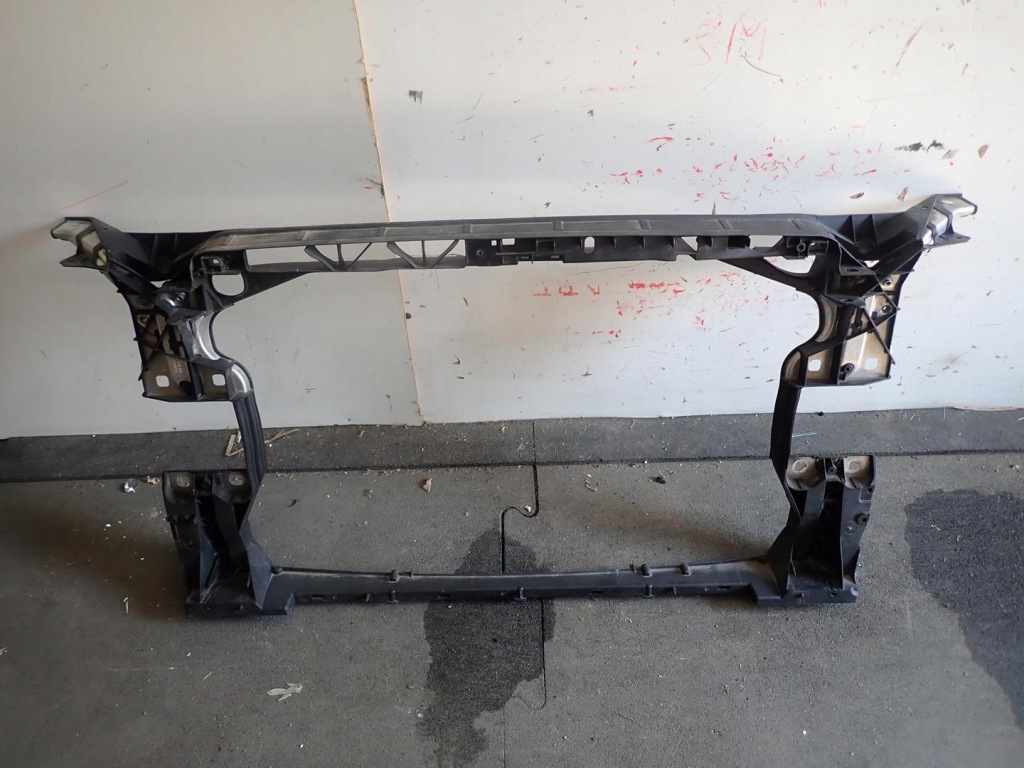 фото №1, Pas передний audi a4 b9 2015- 8w0805594