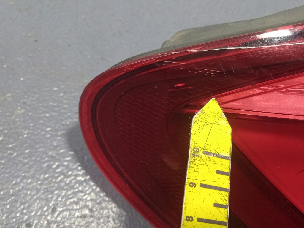 фото №10, Bmw 5 f11 лампа задняя левая задняя наружная w крыле 7203233