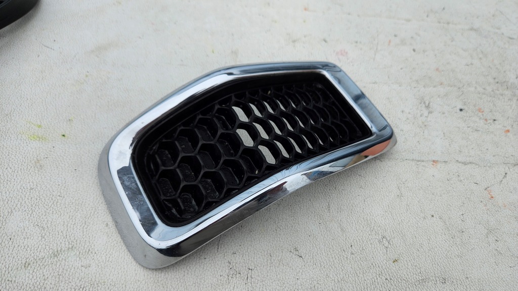 фото №6, Решётка радиатора решётка радиатора хром jeep grand cherokke 68303626aa