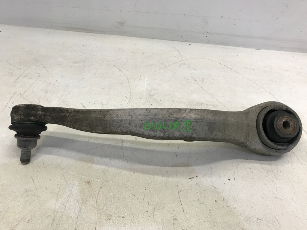 фото №2, Alfa romeo giulia 2.9 510 km qv важіль перед правий