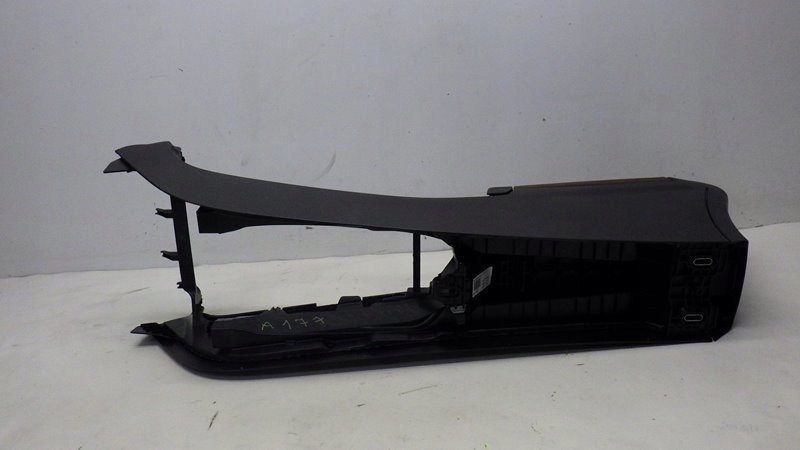 фото №6, Туннель средний подлокотник mercedes a-klasa w177