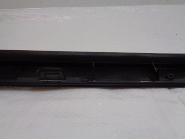 фото №10, Peugeot 3008 ii молдинг декоративная стекло лобовое правая 9810111980