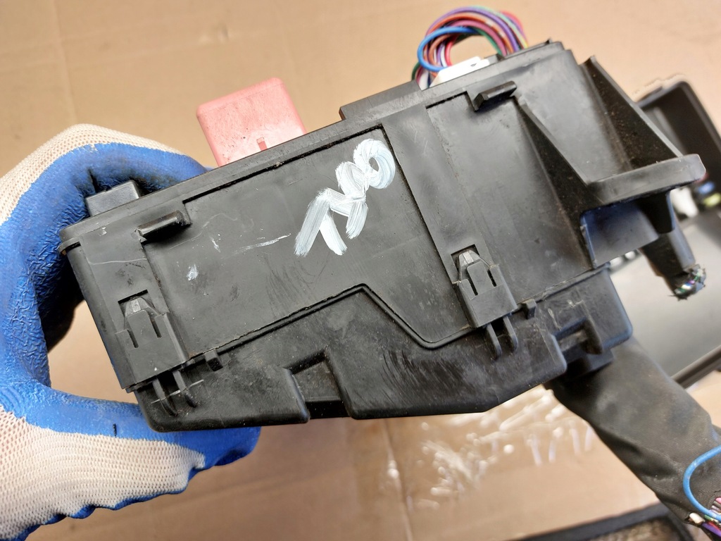 фото №6, Коробка запобіжників outlander iii phev lift 17r