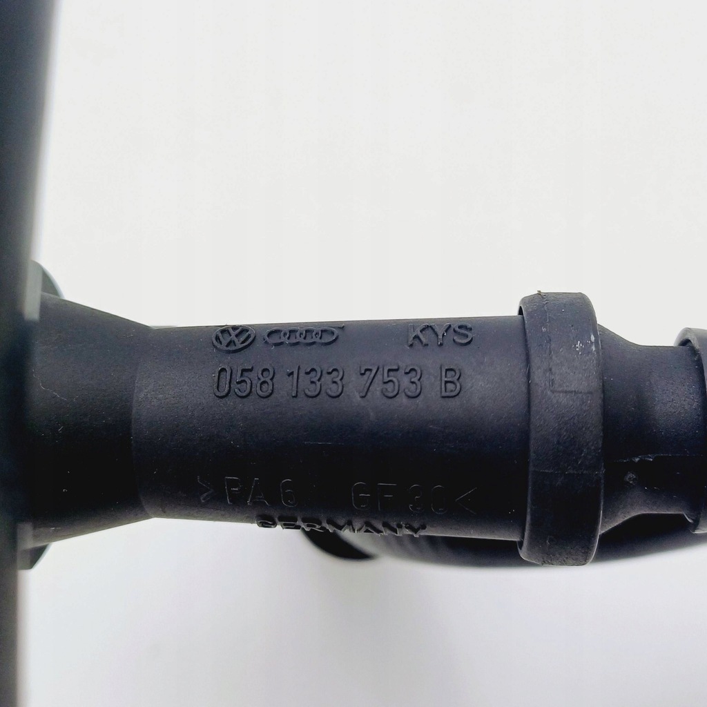 фото №7, Шланг wąż вакууму audi a8 s8 d3 058133753b 078133701 nr119