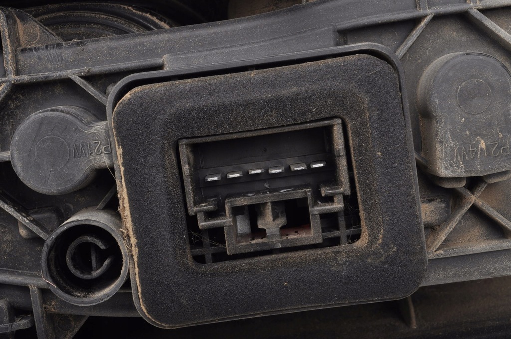 фото №7, Peugeot bipper лампа ліва задня лівий задня 01353206080e