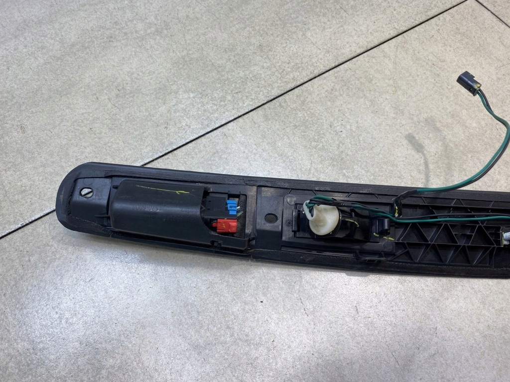 фото №9, Накладка кришки багажника journey i 05178321ad