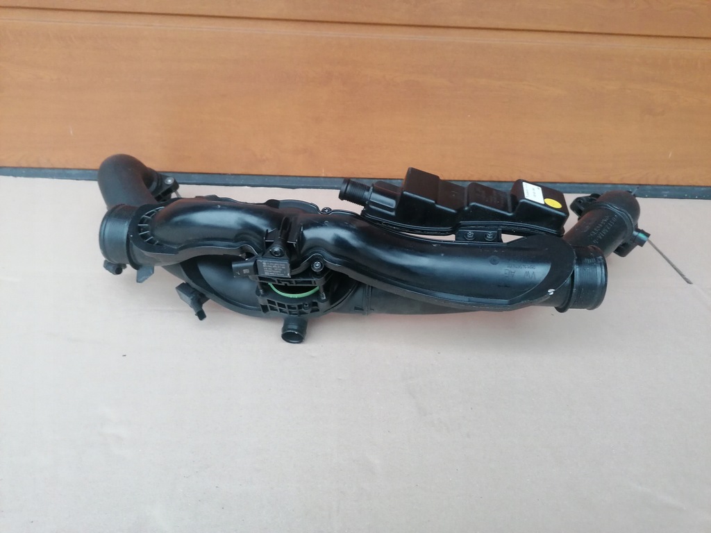 фото №4, Audi a8 4n0 труба потоку повітря