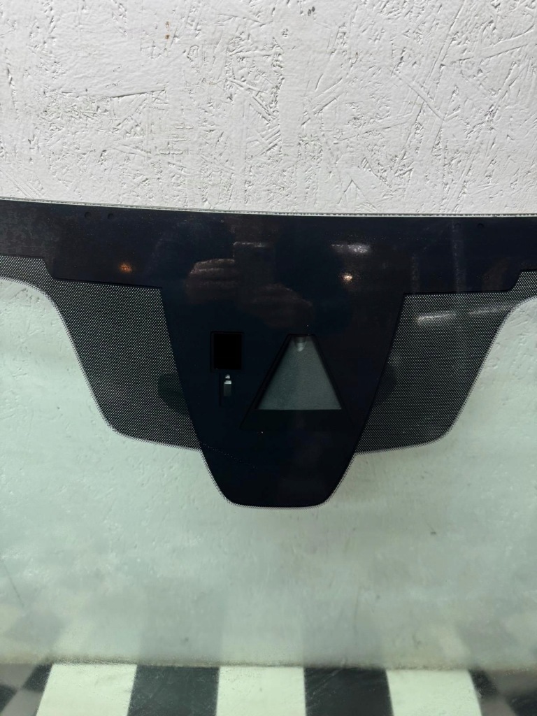 Стекло передняя лобовое mazda 3 iv bp 2019-2025 43r-010679 в Украине