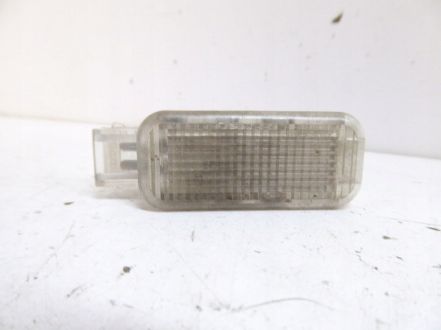 фото №1, Volkswagen passat b5 96-00 лампа освітлення кабіни