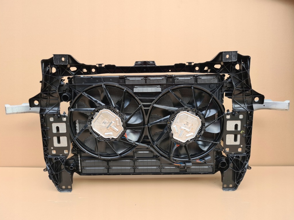 фото №1, Pas передній радіатор audi sq7 4m 4.0tdi lift 507km