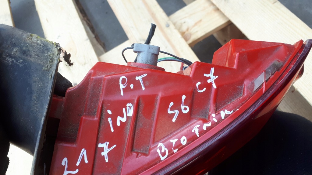 фото №9, S6 c7 a6 4g лампа права правий задня led sedan usa