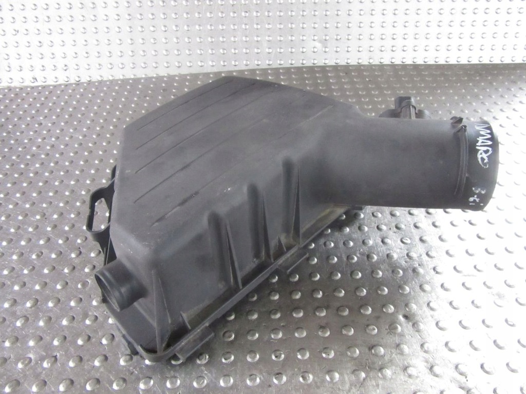 фото №5, Chevrolet camaro 6.2i 2013 корпус фильтра воздуха верхний часть