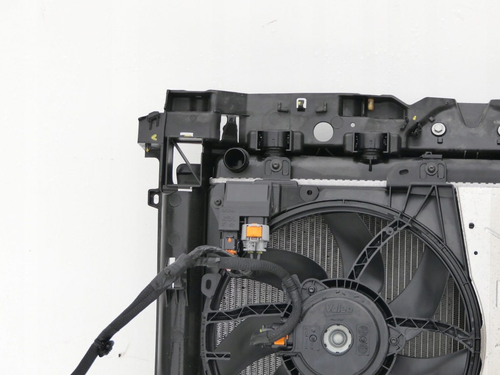 Купить Ремень передний радиатор воды вентилятор peugeot 208 12-15r. 1.2 vti hmz