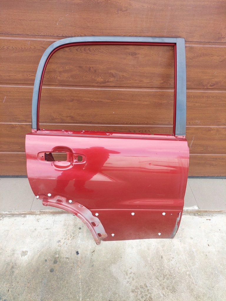 фото №6, Дверь задняя правый suzuki grand vitara i 98-05r