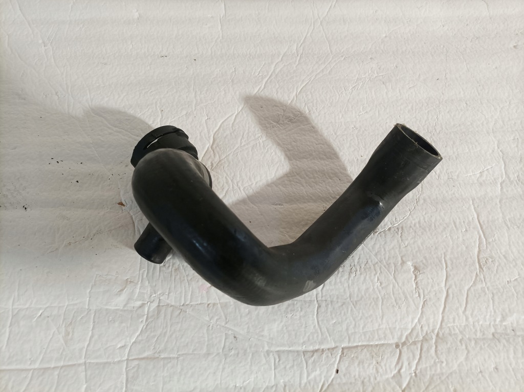 фото №1, Audi s4 b9 шланг труба wody 8w0122293ah 8w0122055al