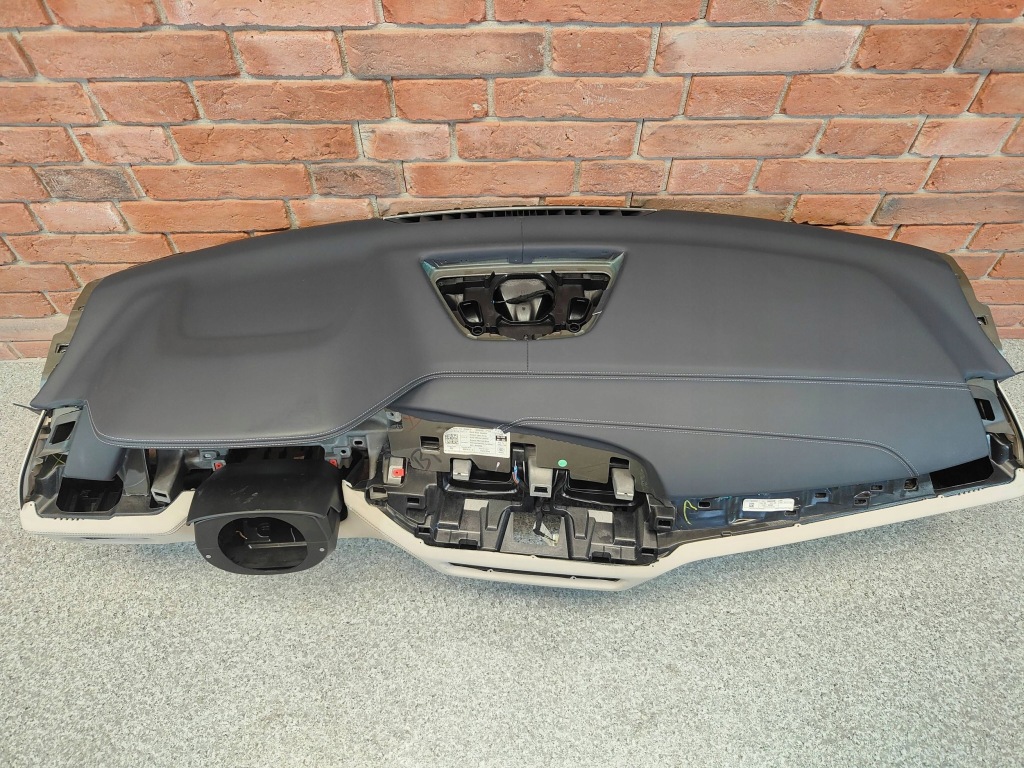 фото №16, Bmw x5 g05 x7 g07 приборная панель приборная панель  кожа elfenbein weiss dark blue