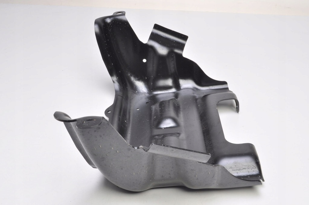 фото №11, Mercedes eqb x243 защита pod двигатель кронштейн 24r a2436280300