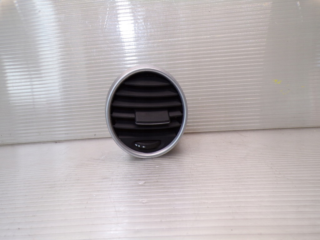 фото №1, Решітка обдув ліва mercedes w164 ml x164 gl 1648302354