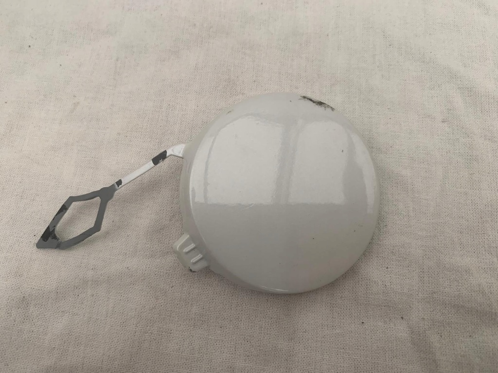 фото №1, Vw beetle заглушка фаркоп бампера задняя задняя l