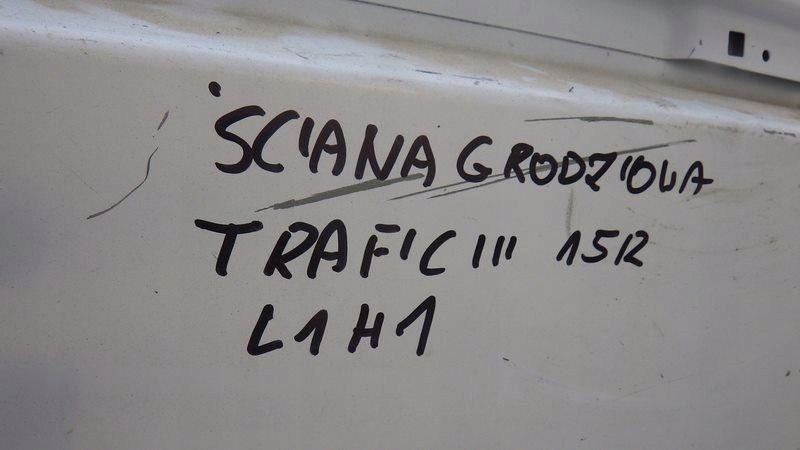 фото №9, Стена перегородочная перегородка trafic iii vivaro b l1h1