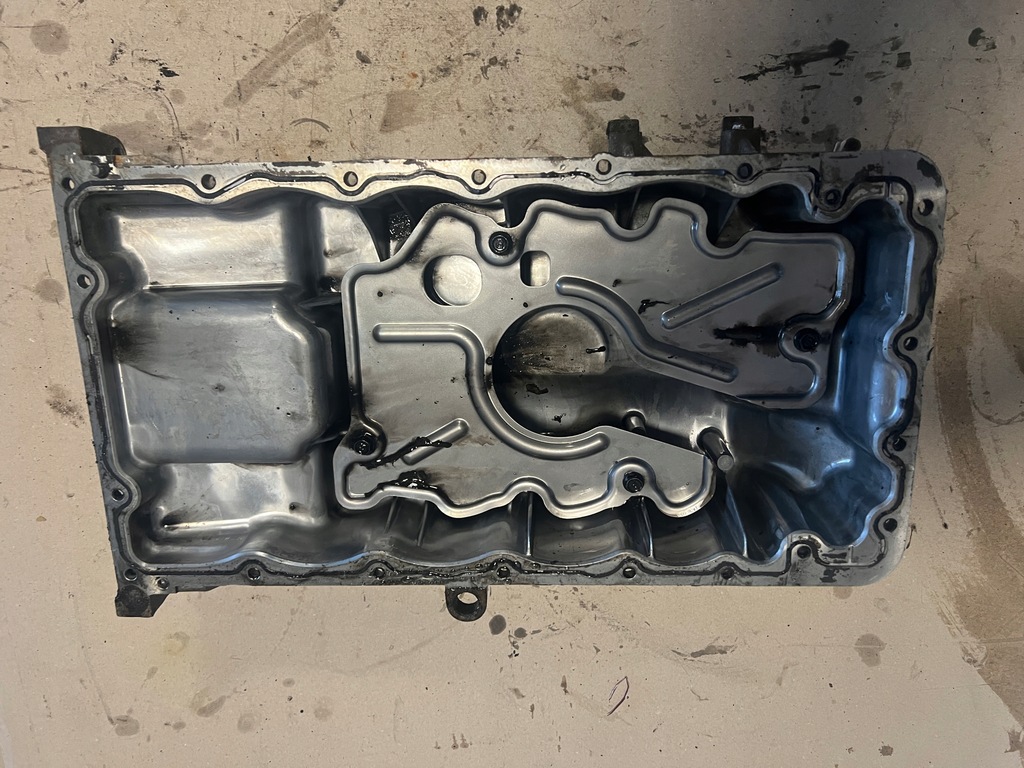 фото №7, Kia venga 09- 1.4 crdi d4fc поддон масляная