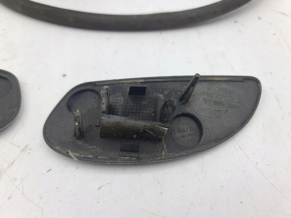 фото №7, Chrysler voyager 2006 комплект насадка распылителя лампы передней