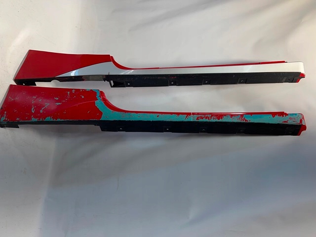 фото №3, Молдинг порог правая порог ferrari italia 458