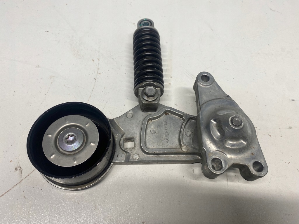 фото №1, Натяжитель ремень клиновой kia niro lift plug in 22-24