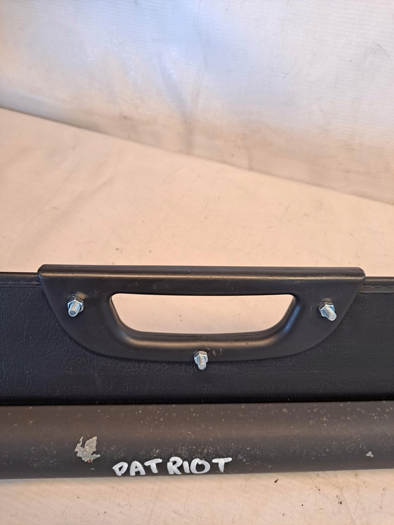 фото №12, Шторка багажника jeep patriot