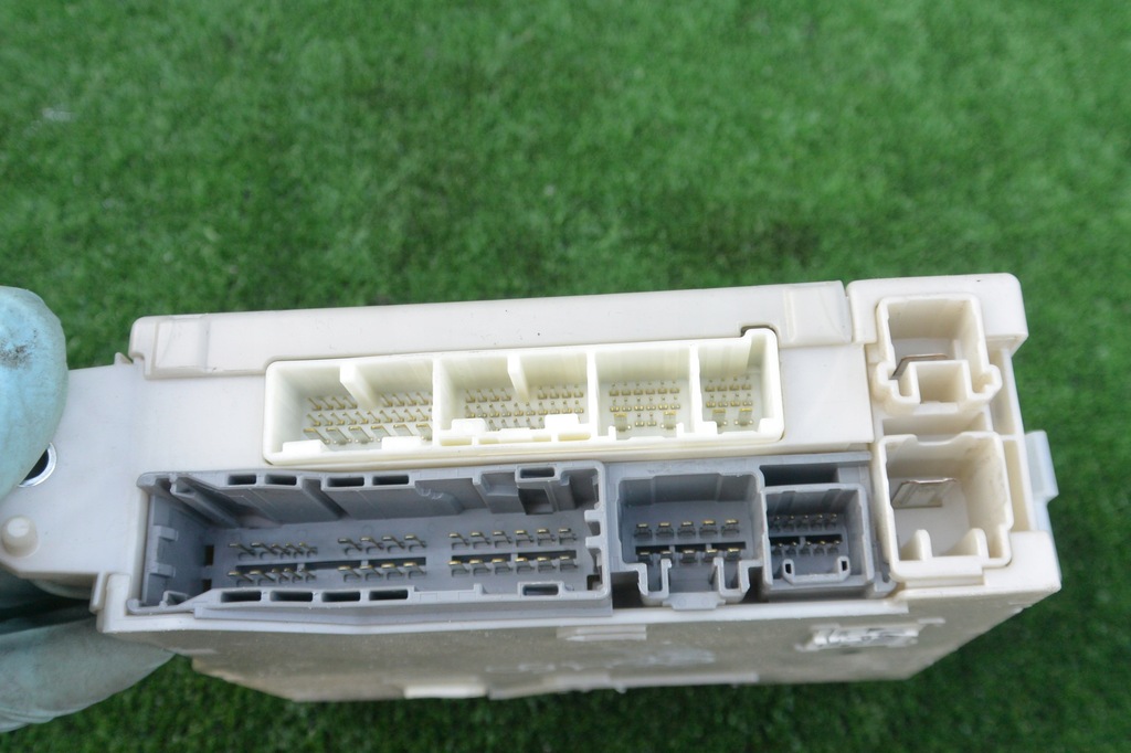 фото №7, Коробка запобіжників модуль lexus gs iii 450h