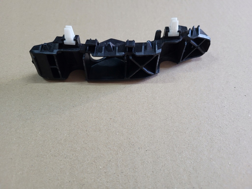 фото №7, Kia picanto 3 iii 17r-- направляющая крепление бампера передний перед левый