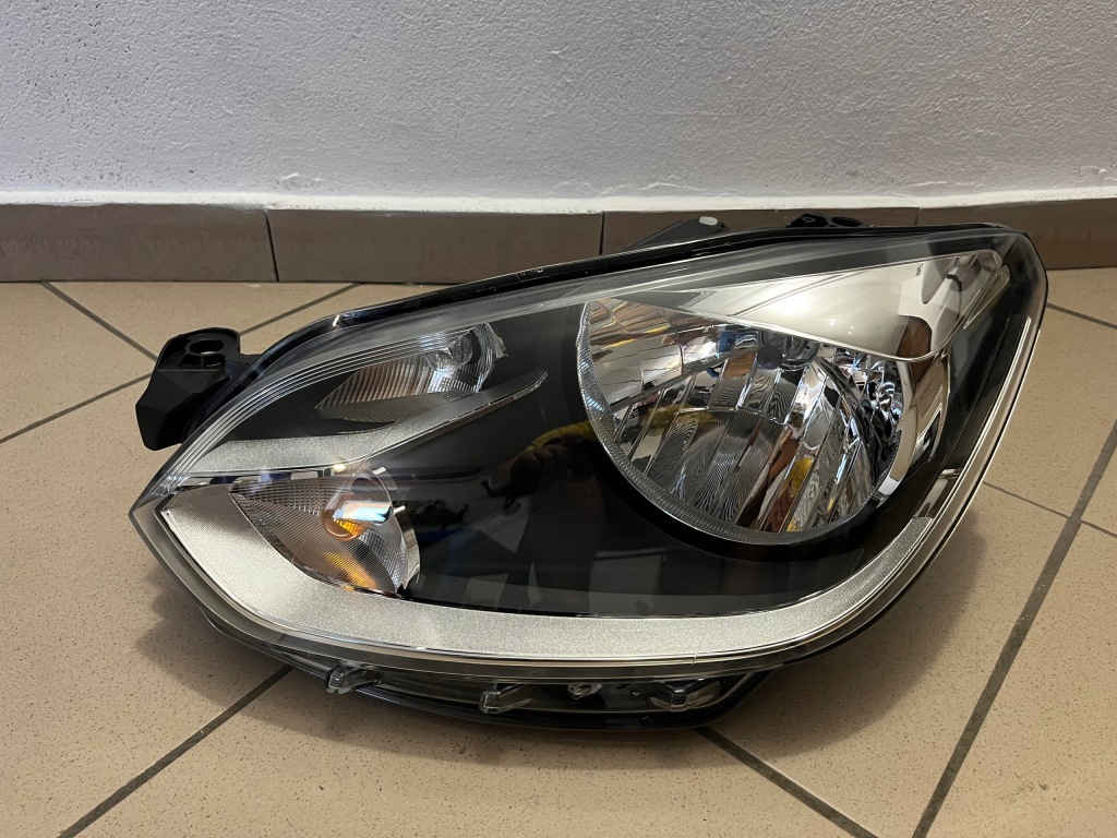 фото №1, Volkswagen vw up 1s0 11- лампа передняя перед левая