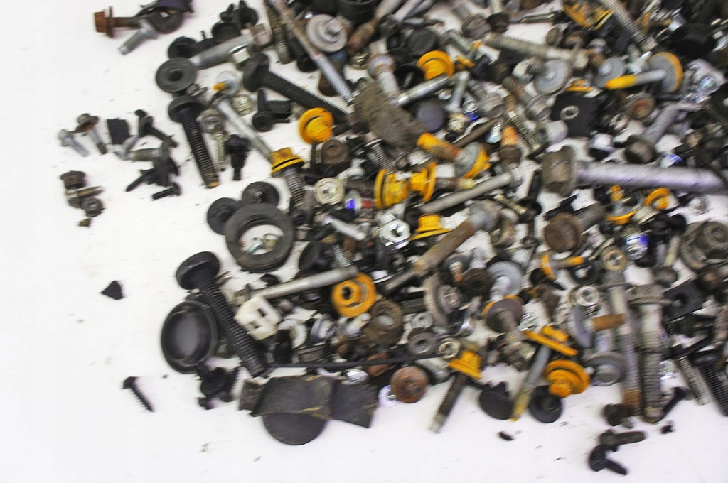 фото №5, Oc226 ford transit custom болты гайки podładki