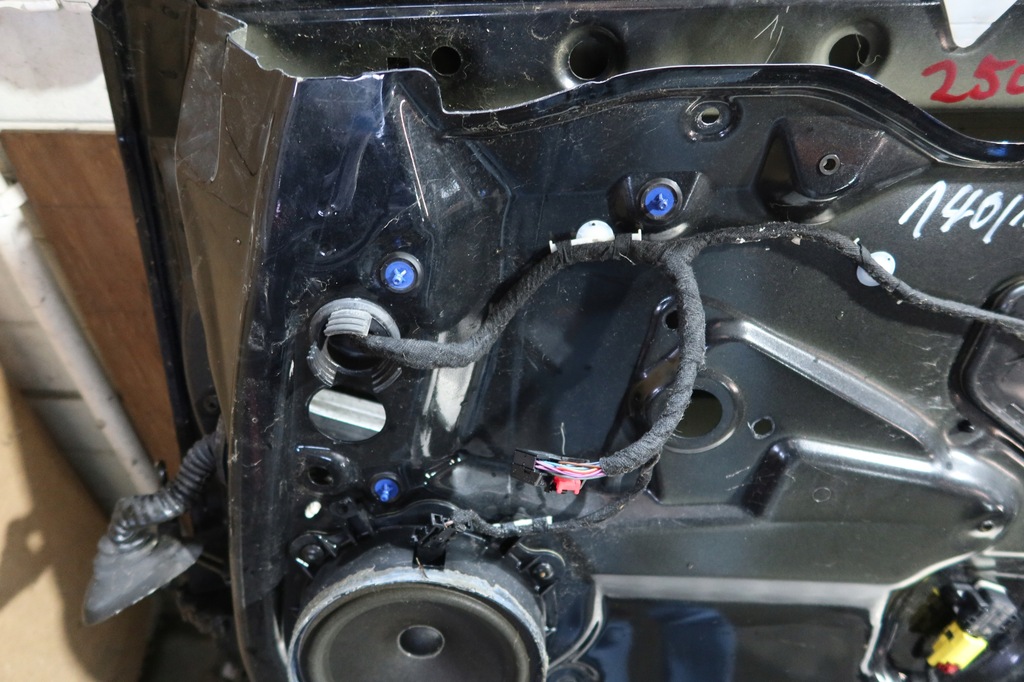 фото №14, Дверь правый перед audi a3 8p sportback