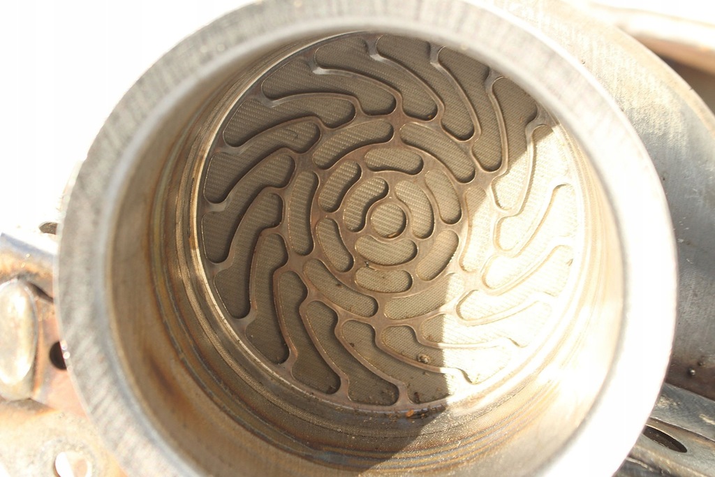 фото №5, Vw scirocco катализатор dpf 04l131723m 04l131656ac 5q0131705e 04l131606p 04