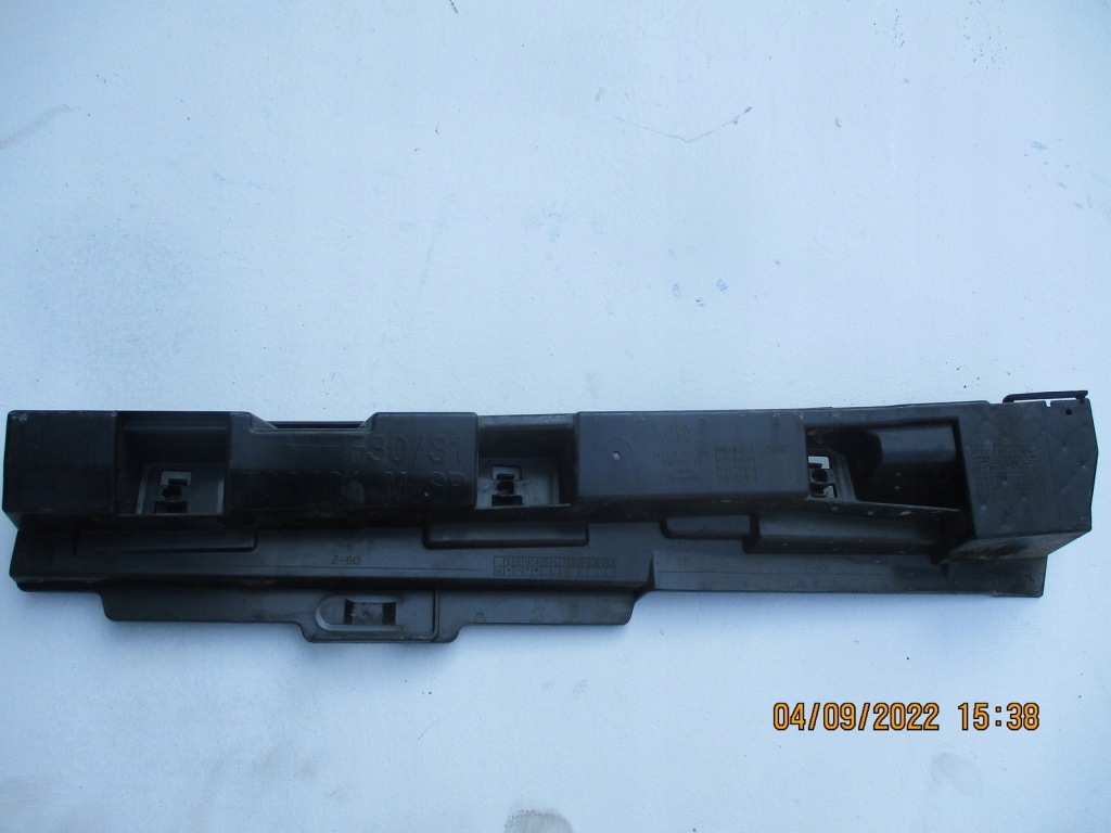 фото №1, Направляющая bmw 3 f30 7256919