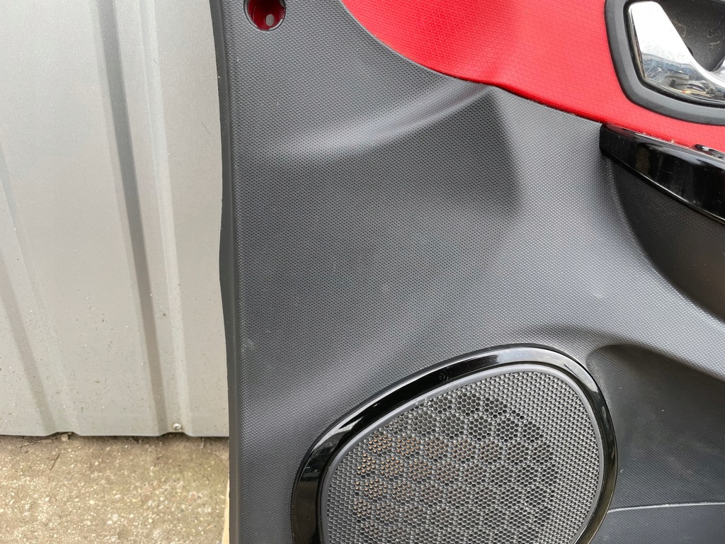 фото №2, Renault clio iv обшивка дверь передний правый