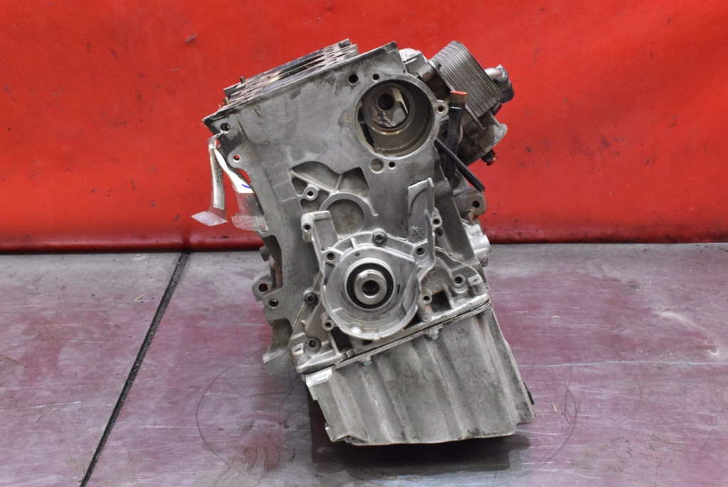 фото №6, Блок dół двигателя wał alt 06b103019n audia 4 b6 2.0 20v 131 km 00-05