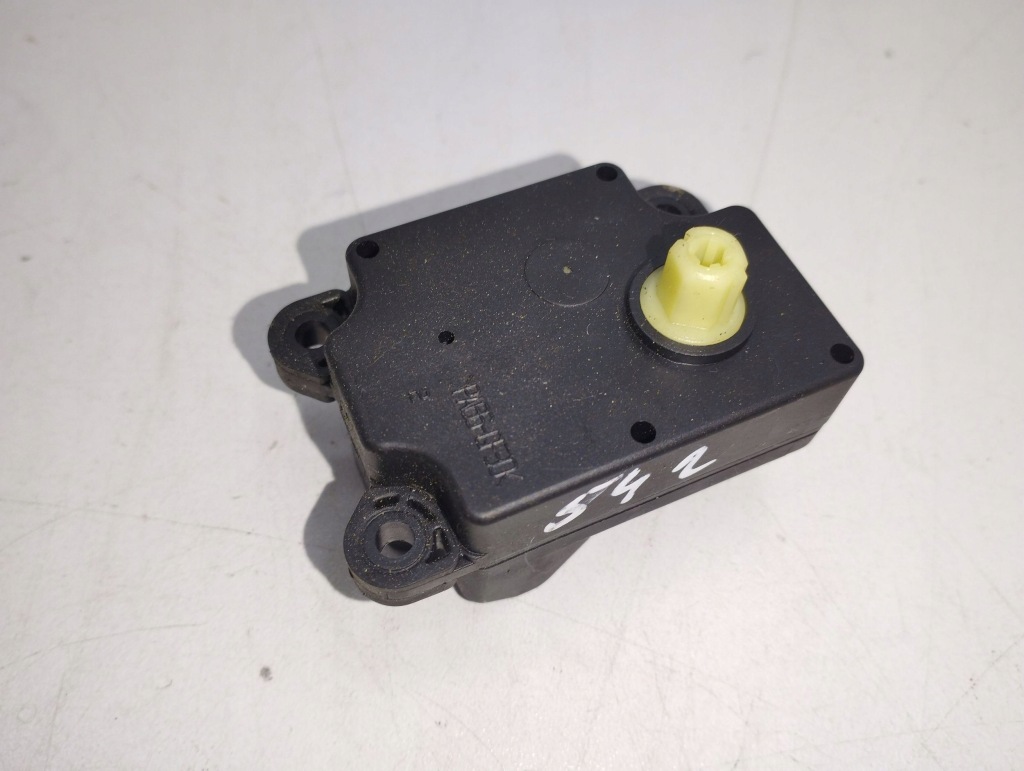 фото №5, Volvo s60 моторчик крышка обдув 2012 pl1607526