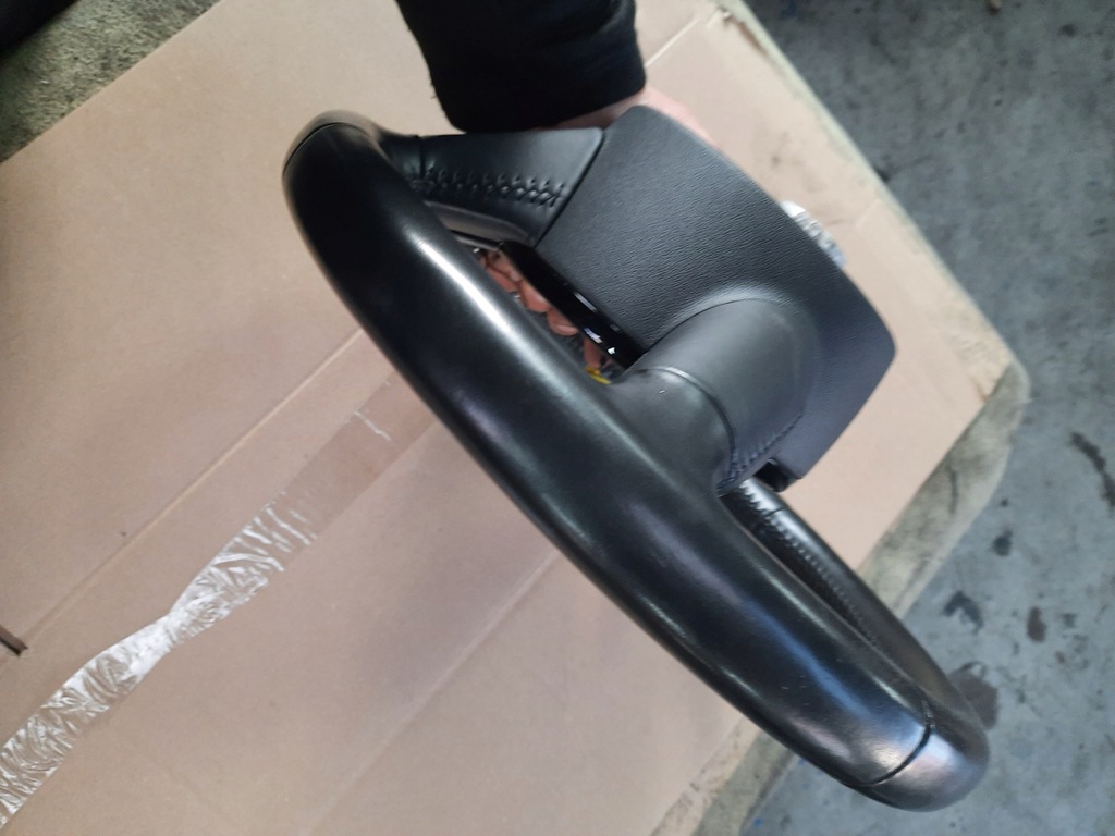 фото №10, Audi q3 8u 2.0tfsi воздуховод кожаный многофункциональный