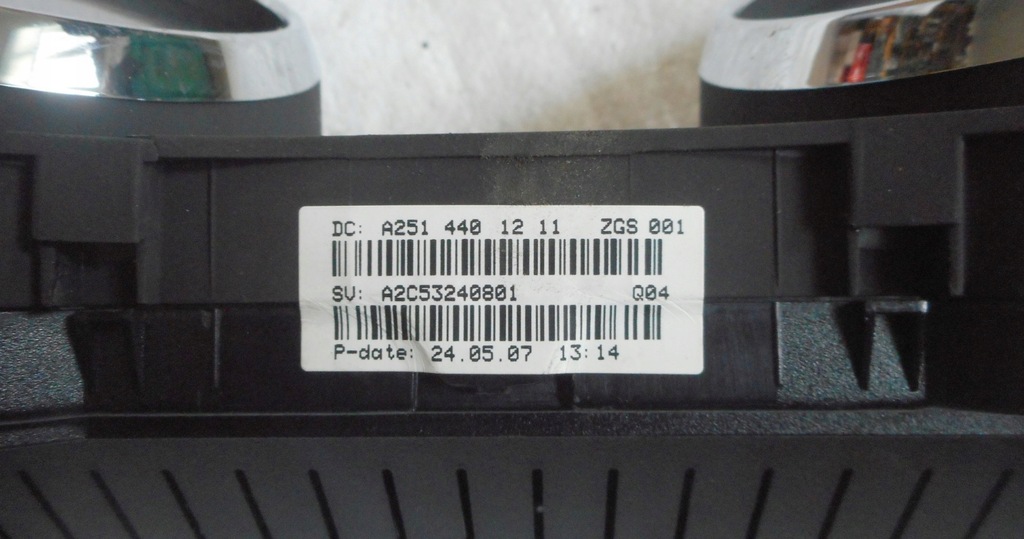 фото №4, Mercedes r w251 3,2 cdi счетчик a2514401211