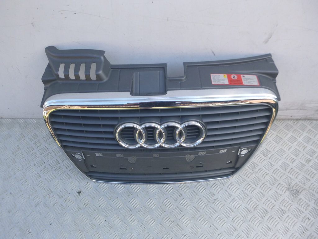 фото №11, Audi a4 b7 решётка радиатора решётка радиатора 8e0853651j