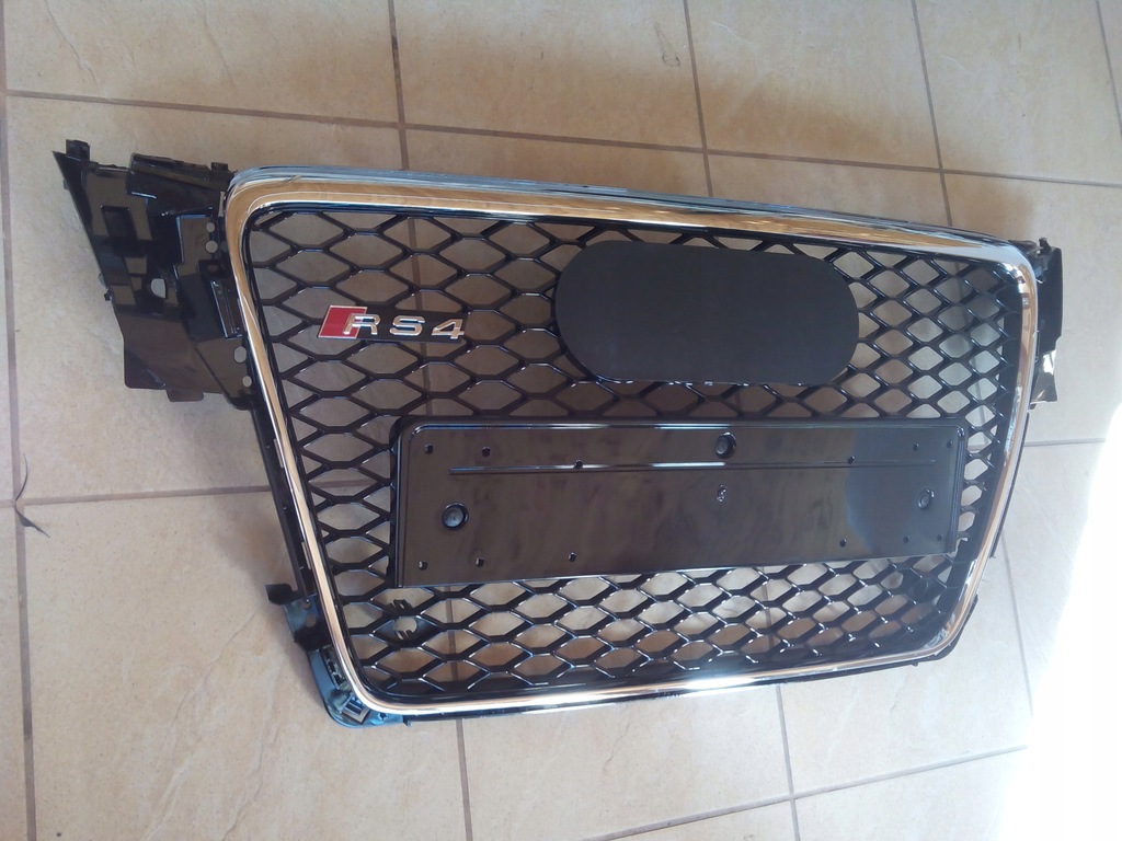 фото №1, Решётка радиатора решётка радиатора audi a4 rs4 2008-2012 хром