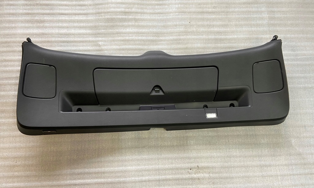 фото №1, Оббивка задній кришки багажника q7 4l czarna