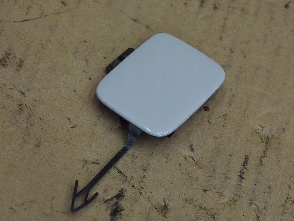 фото №7, Заглушка фаркоп бампера задняя audi tt 8s0807441a