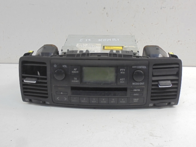 Купити Toyota corolla 9 e12 радіо cd 86120-02260 cq-ts7170lc
