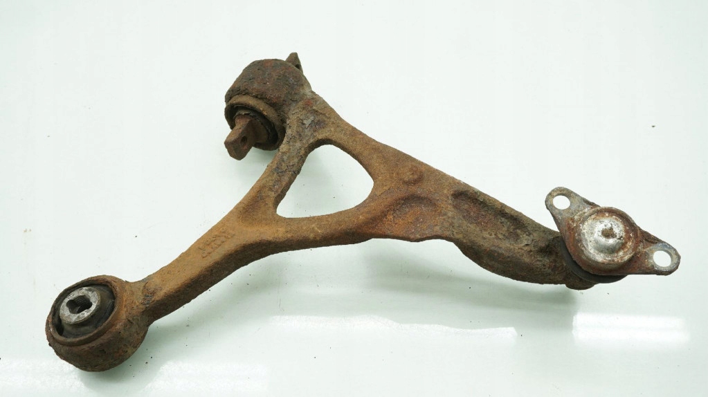 фото №5, Рычаг правый перед передний volvo xc90 i