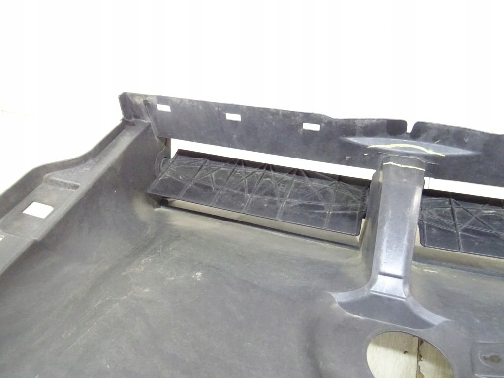 Жалюзі повітропровід повітря tesla y 20-23rok 1640666-00-a llu Київ